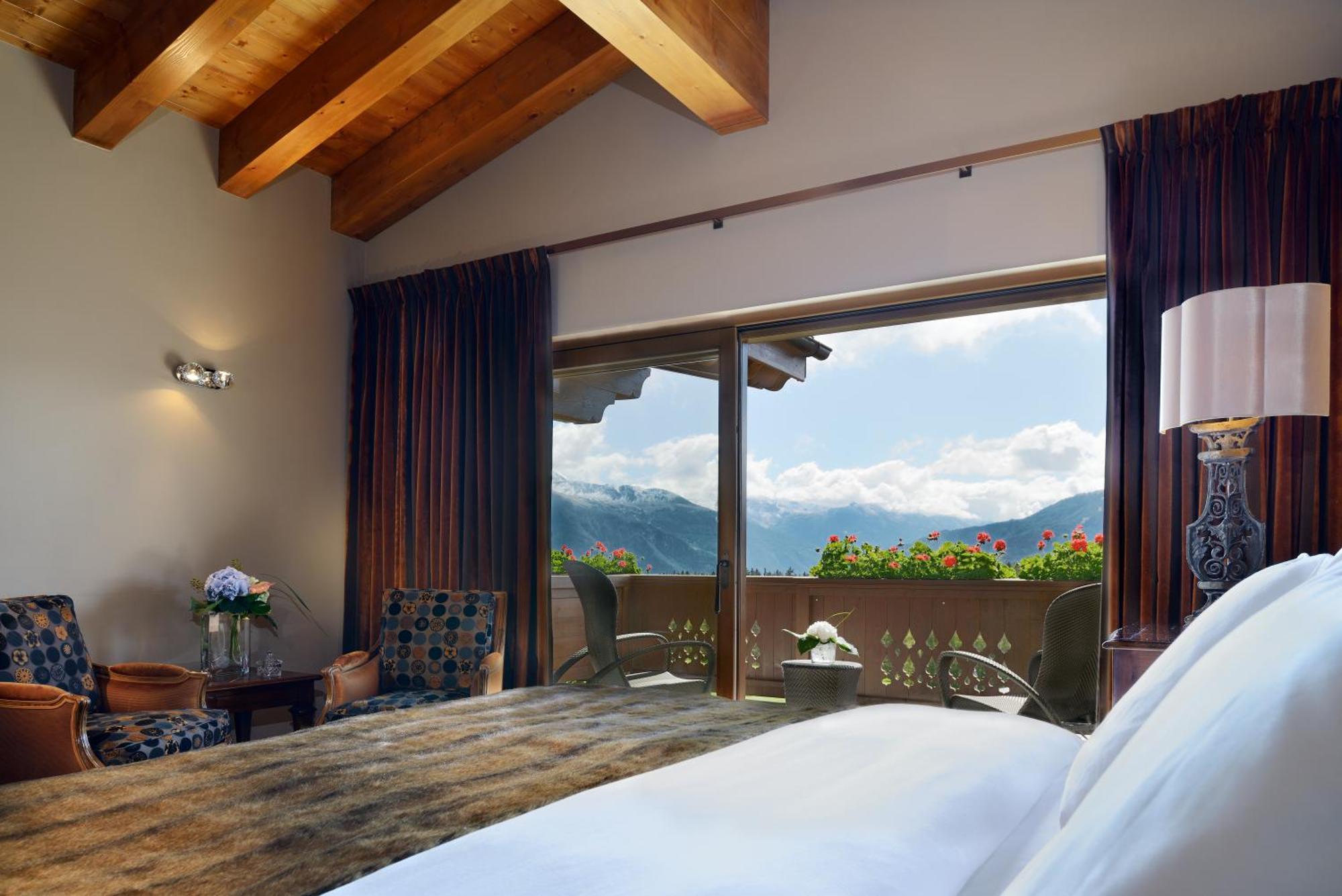 Guarda Golf Hotel & Residences Crans-Montana Exterior foto