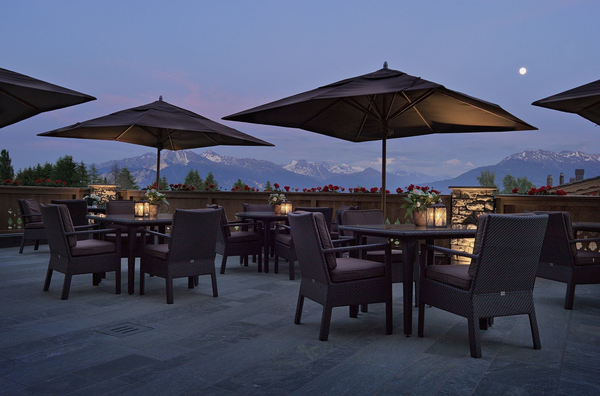 Guarda Golf Hotel & Residences Crans-Montana Restaurante foto